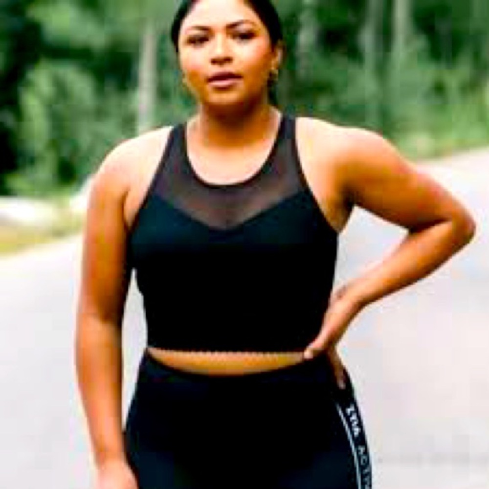 Zyia scalloped edge mesh sports bra XS